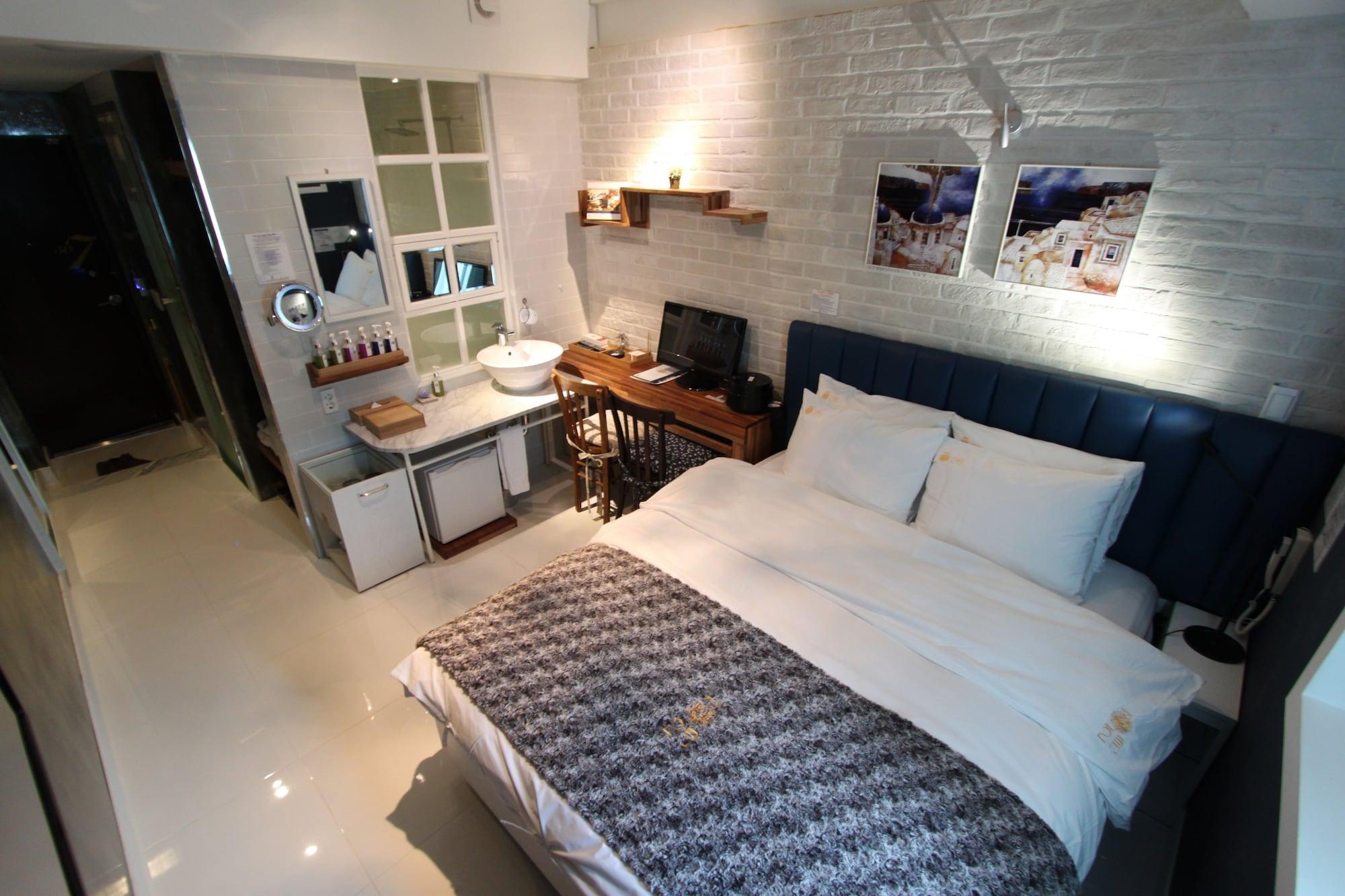 February Hotel Apsan แทกู ภายนอก รูปภาพ