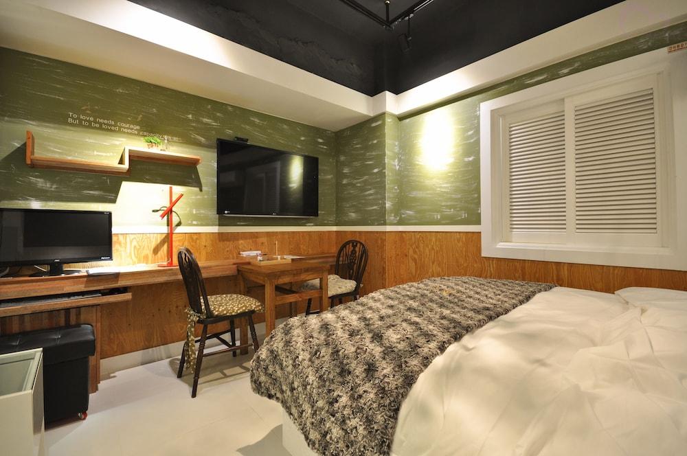 February Hotel Apsan แทกู ภายนอก รูปภาพ