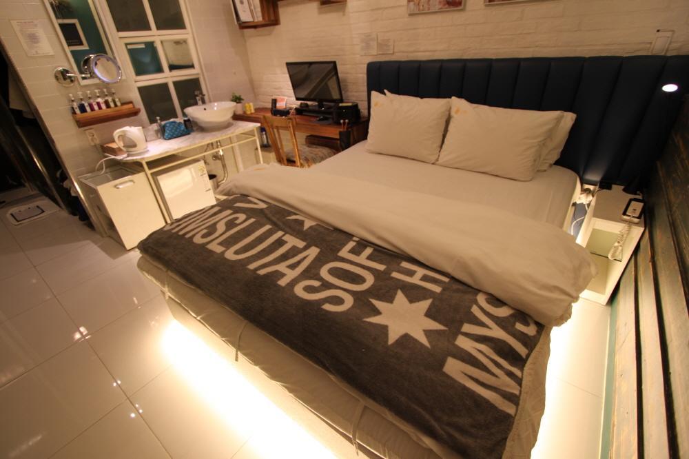 February Hotel Apsan แทกู ภายนอก รูปภาพ