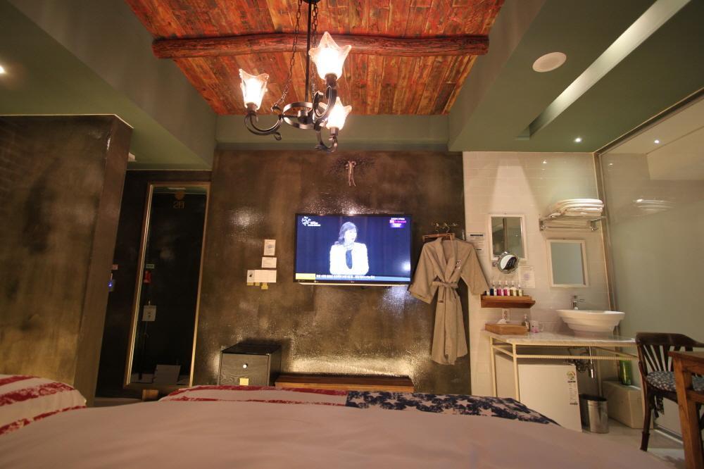 February Hotel Apsan แทกู ภายนอก รูปภาพ