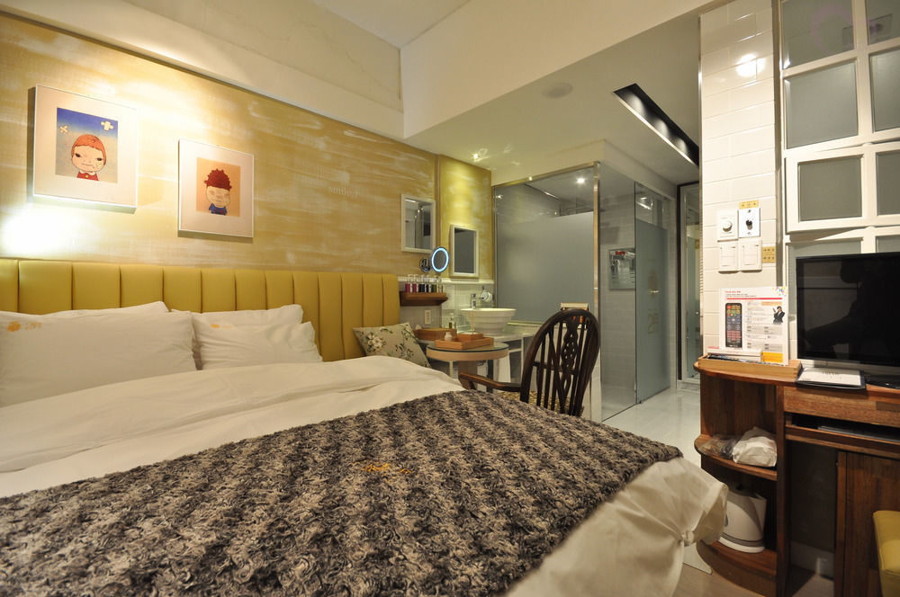 February Hotel Apsan แทกู ภายนอก รูปภาพ